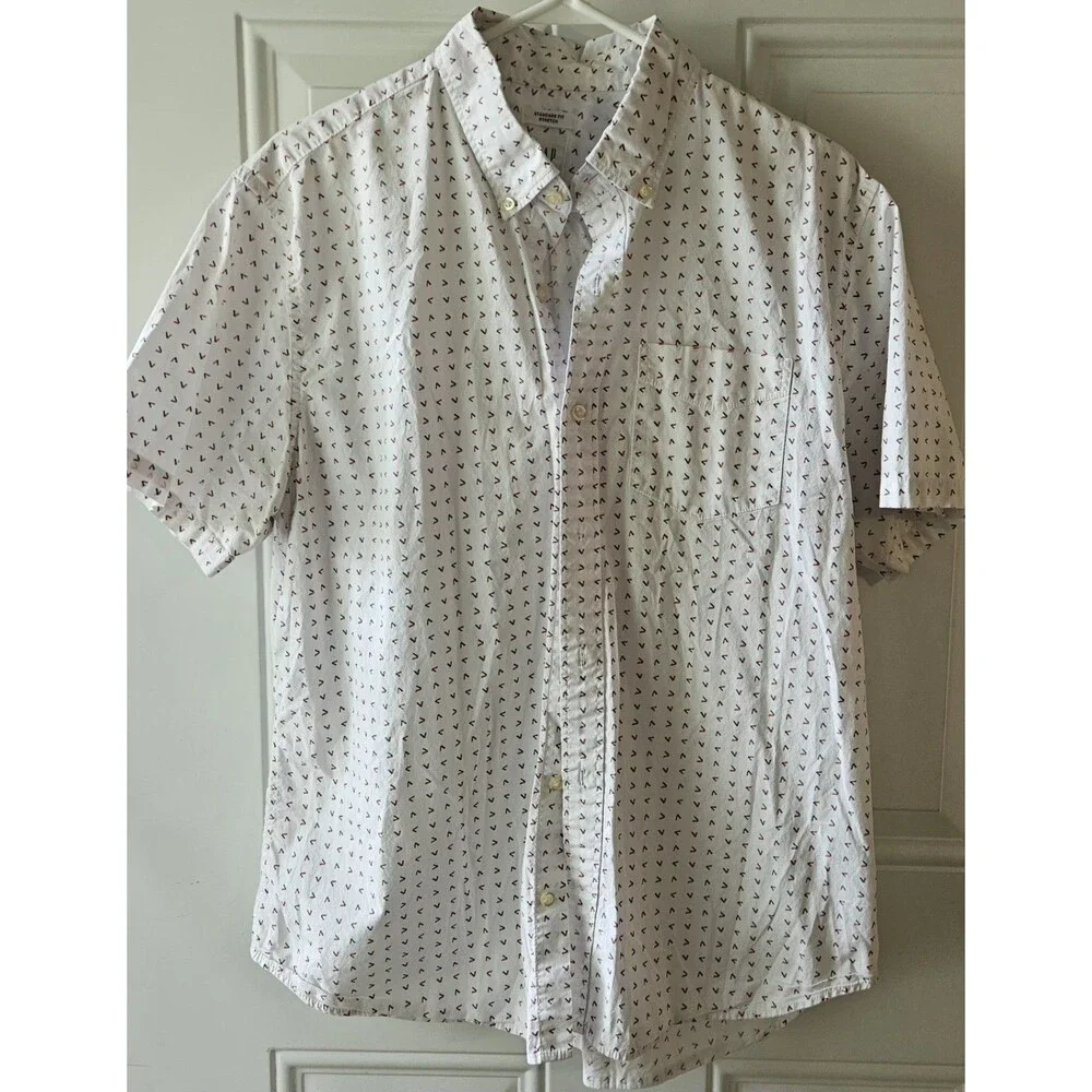 Gap Standard Fit Mens Large‎